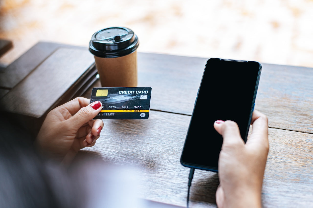 Beyond NFC: The Tech Behind Battery-Free Payments